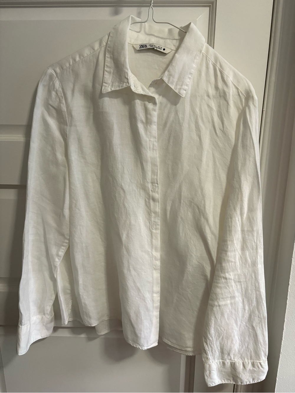 Zara women’s White Linen Button-Front Shirt
